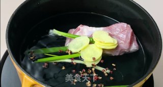 回锅肉丨做法简单营养高香嫩美味肥而不腻！！！！.的做法步骤：2