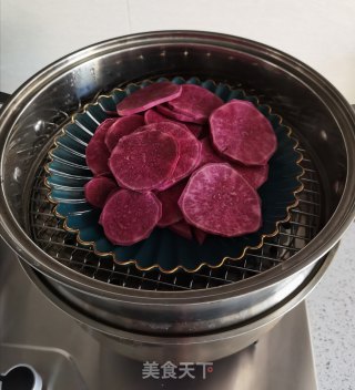 红枣紫薯小馒头的做法步骤：3