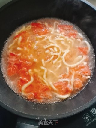 番茄鸡蛋手擀面的做法步骤：10
