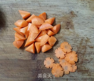 彩蔬奶炖鸡腿肉的做法步骤：4