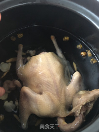 山药豆炖鸽子的做法步骤：9