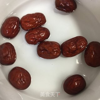 黑糖红枣双米藕的做法步骤：2