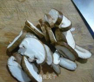 香菇咸肉大米粥的做法步骤：4
