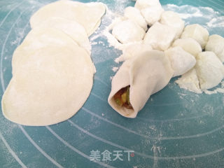 猪肉芹菜馅水饺的做法步骤：7