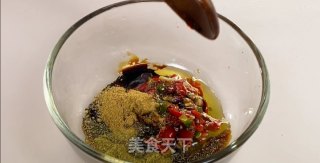 干锅花菜丨口感清脆味道醇香多备点米饭哦!的做法步骤：4