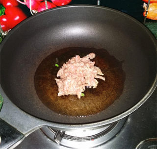 芫爆牛肉丝的做法步骤：5