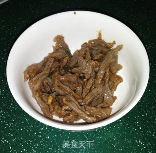 芫爆牛肉丝的做法步骤：7