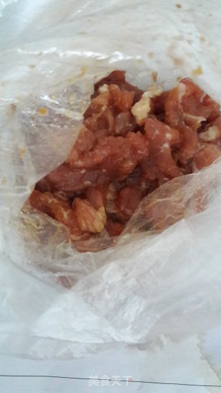 茭白炒肉的做法步骤：3