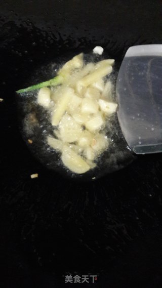 茭白炒肉的做法步骤：4