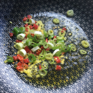 剁椒炒白菜芯的做法步骤：5
