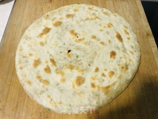 美味的猪油渣葱花饼的做法步骤：11