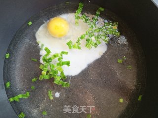韭菜鸡蛋面的做法步骤：5