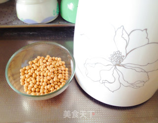 黄豆豆浆的做法步骤：1