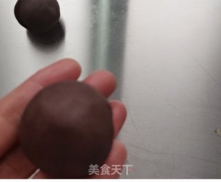 星空蛋黄酥的做法步骤：2