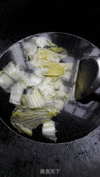 白菜鸡蛋面的做法步骤：4
