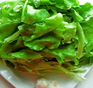 炒生菜的做法步骤：1