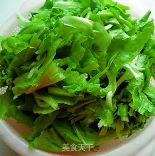 炒生菜的做法步骤：2