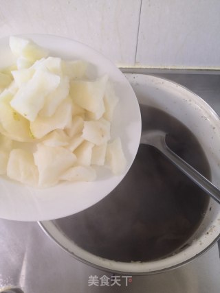 银耳梨汤的做法步骤：7