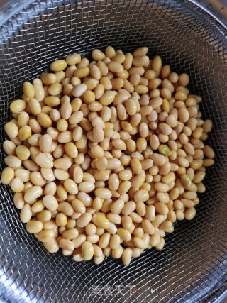 香酥黄豆的做法步骤：5