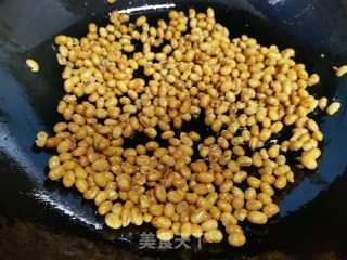 香酥黄豆的做法步骤：10