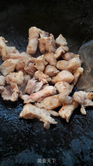 豆角炖肉的做法步骤：1