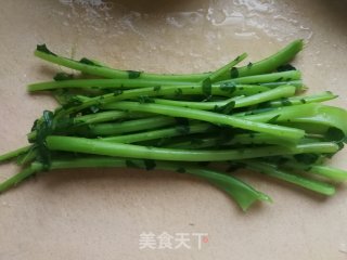 焯拌白萝卜梗儿的做法步骤：4