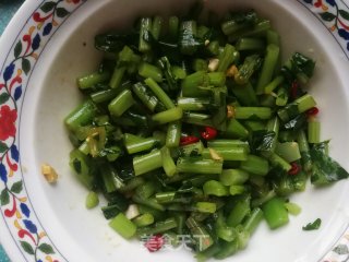 焯拌白萝卜梗儿的做法步骤：10