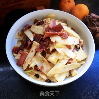 宣威火腿炒茭白的做法步骤：13