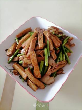 蒜苔炒香干的做法步骤：8
