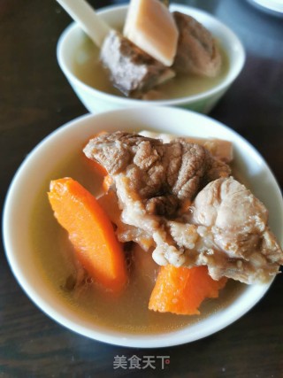 莲藕胡萝卜绿豆炖扇骨的做法步骤：9