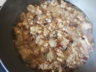 虫草花烩炸鸡块的做法步骤：6
