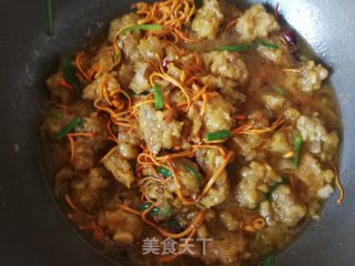 虫草花烩炸鸡块的做法步骤：10