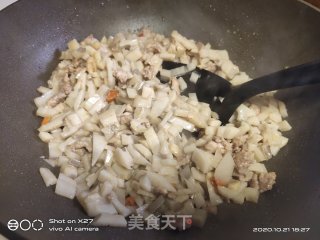 莲藕丁炒肉的做法步骤：7