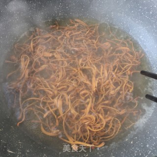 虫草花拌鸽胸肉的做法步骤：3
