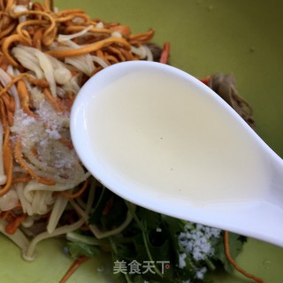 虫草花拌鸽胸肉的做法步骤：15