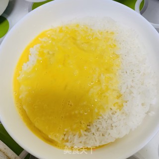 快手炒饭的做法步骤：3