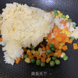快手炒饭的做法步骤：7