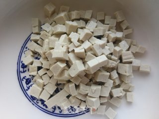 萝卜缨香菇豆腐粉条包的做法步骤：17