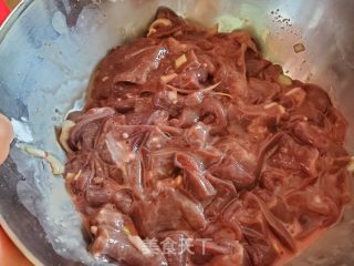 炒猪肝的做法步骤：2