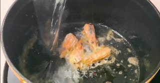鲜虾豆腐煲丨营养美味好吃下饭的做法步骤：3