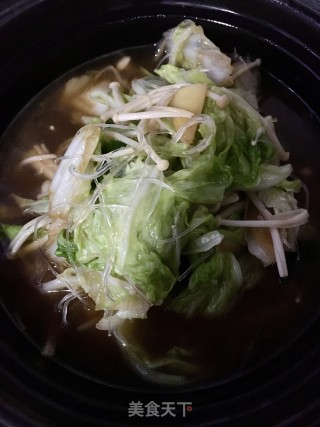 “白菜”白菜豆腐粉丝虾煲的做法步骤：11