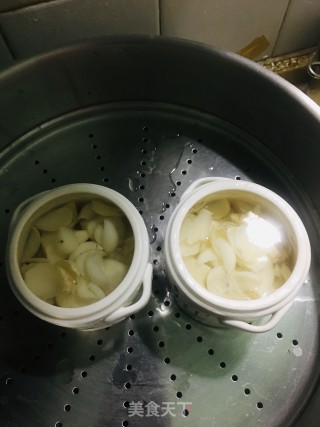 百合雪梨枸杞糖水的做法步骤：5