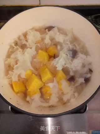 红薯银耳甜汤的做法步骤：5