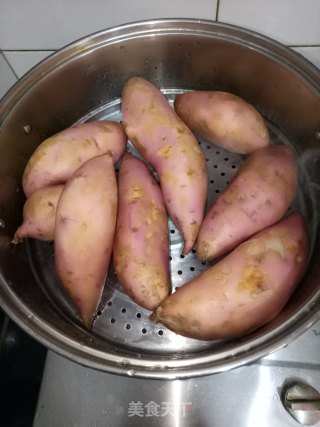 清蒸红薯的做法步骤：2