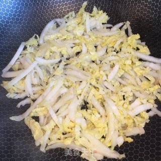 时蔬炒年糕的做法步骤：5