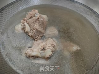“ 炖菜 ”高汤白菜的做法步骤：2