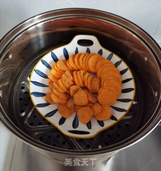 红薯芝麻饼的做法步骤：3