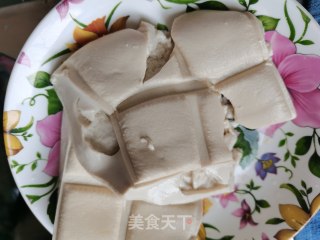 虾仁豆腐的做法步骤：1
