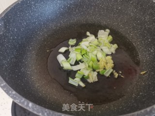 小旱白菜热汤面的做法步骤：4