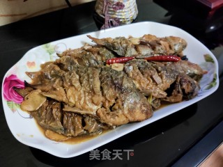 铁锅炖鲫鱼的做法步骤：24